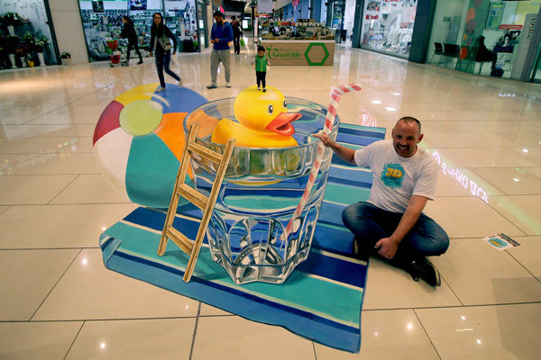 anamorphosis-rubber-duck streetart